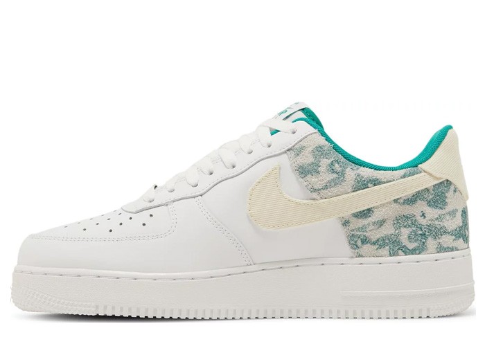 Air Force 1 '07 L***V8 'Neptune Green Camo' - DX3365-100